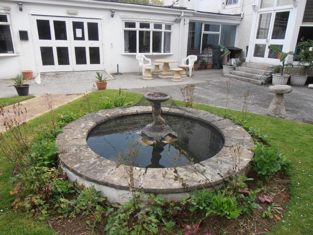 Lowenac Hotel Camborne Bagian luar foto