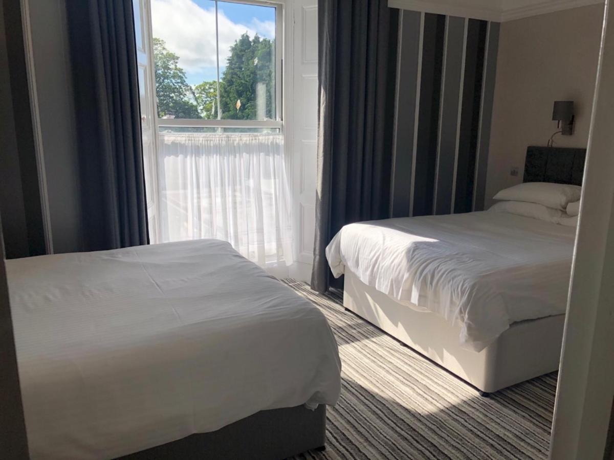 Lowenac Hotel Camborne Bagian luar foto