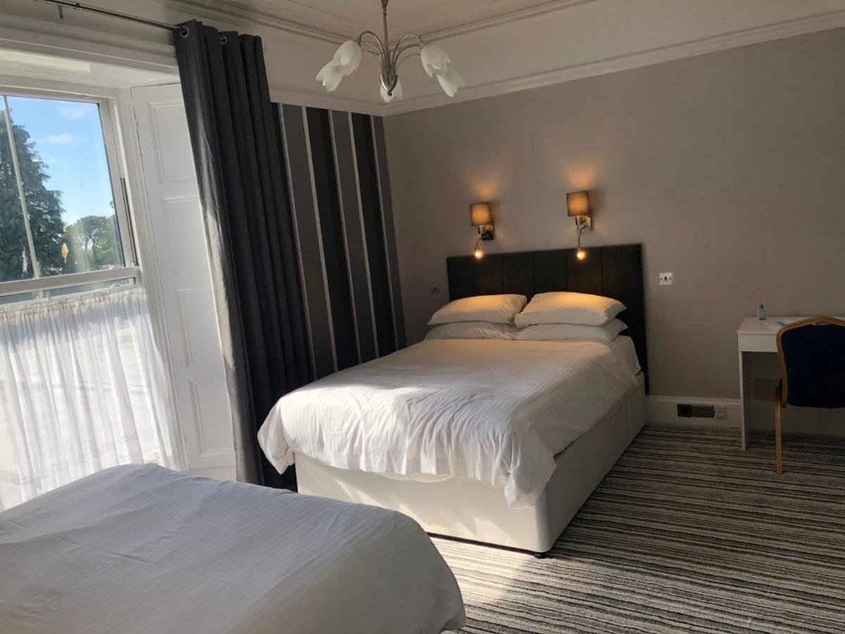 Lowenac Hotel Camborne Bagian luar foto