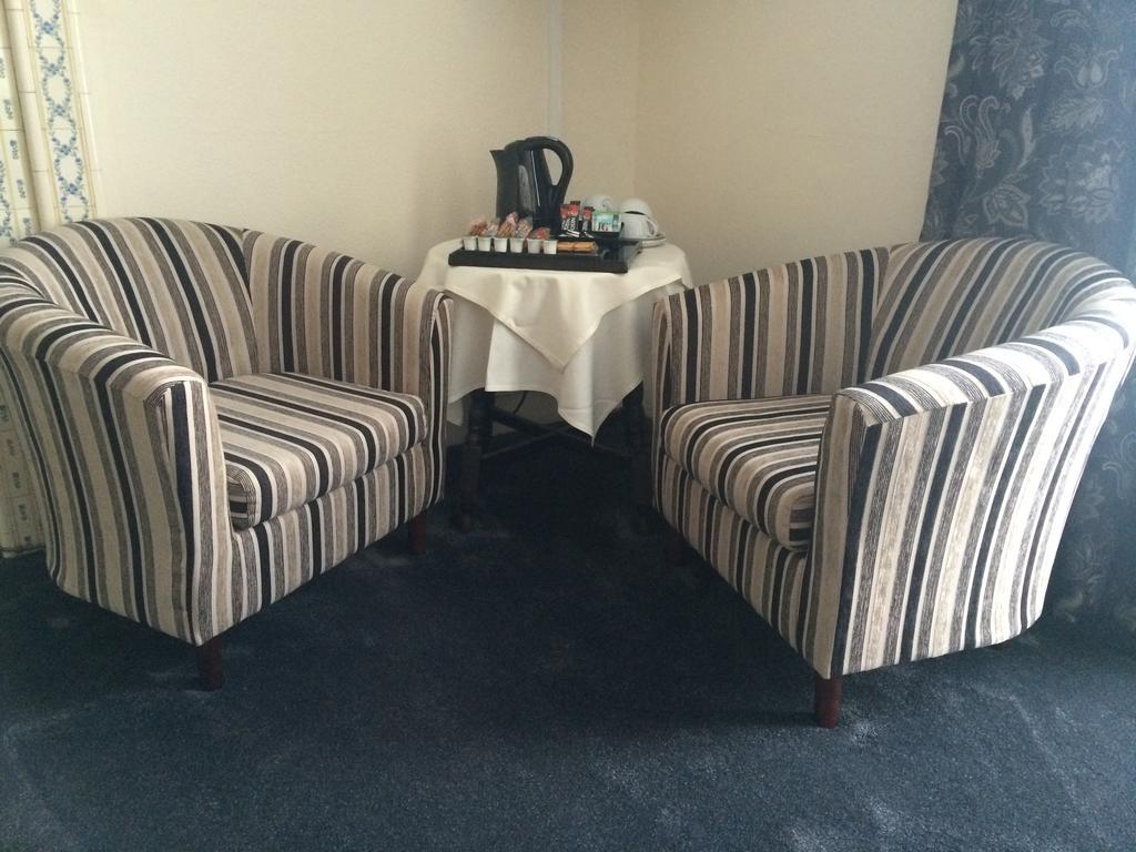 Lowenac Hotel Camborne Ruang foto
