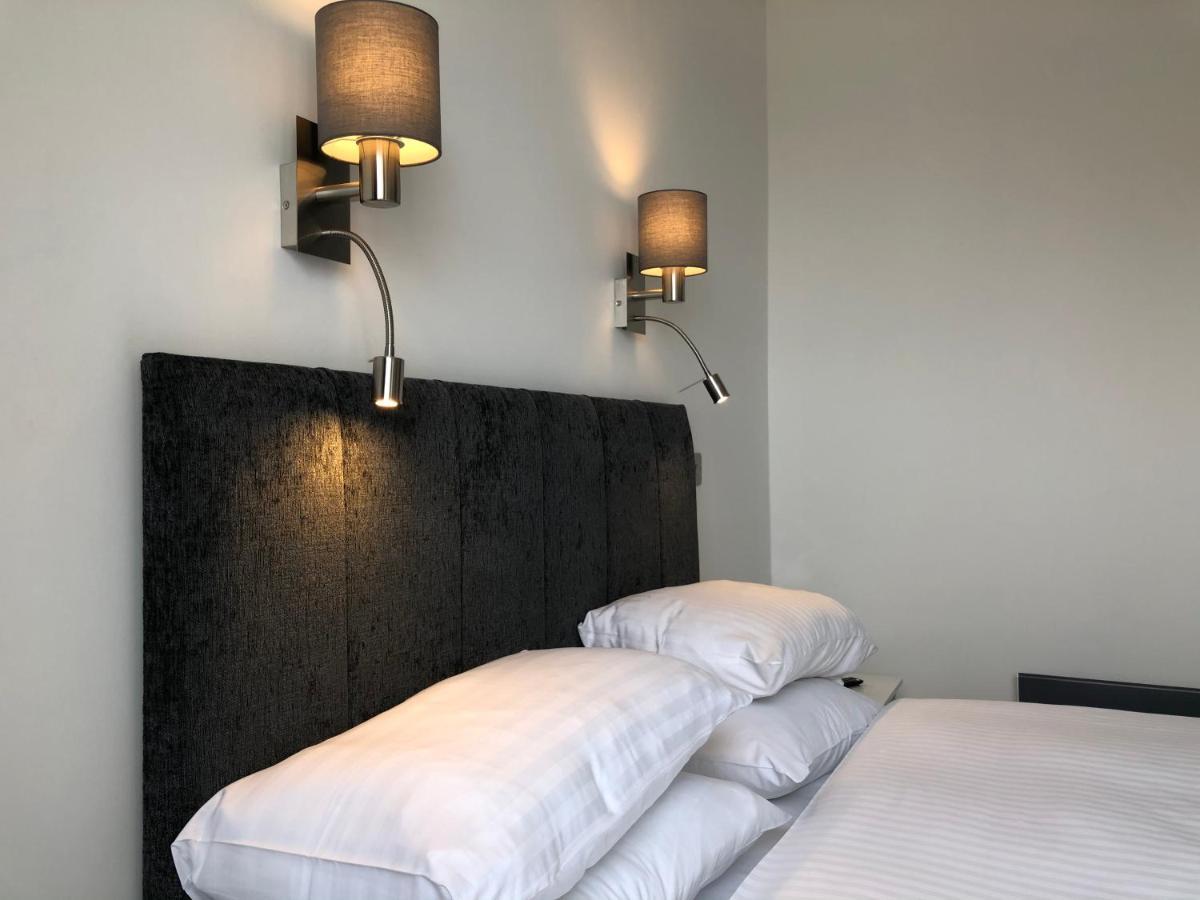 Lowenac Hotel Camborne Bagian luar foto